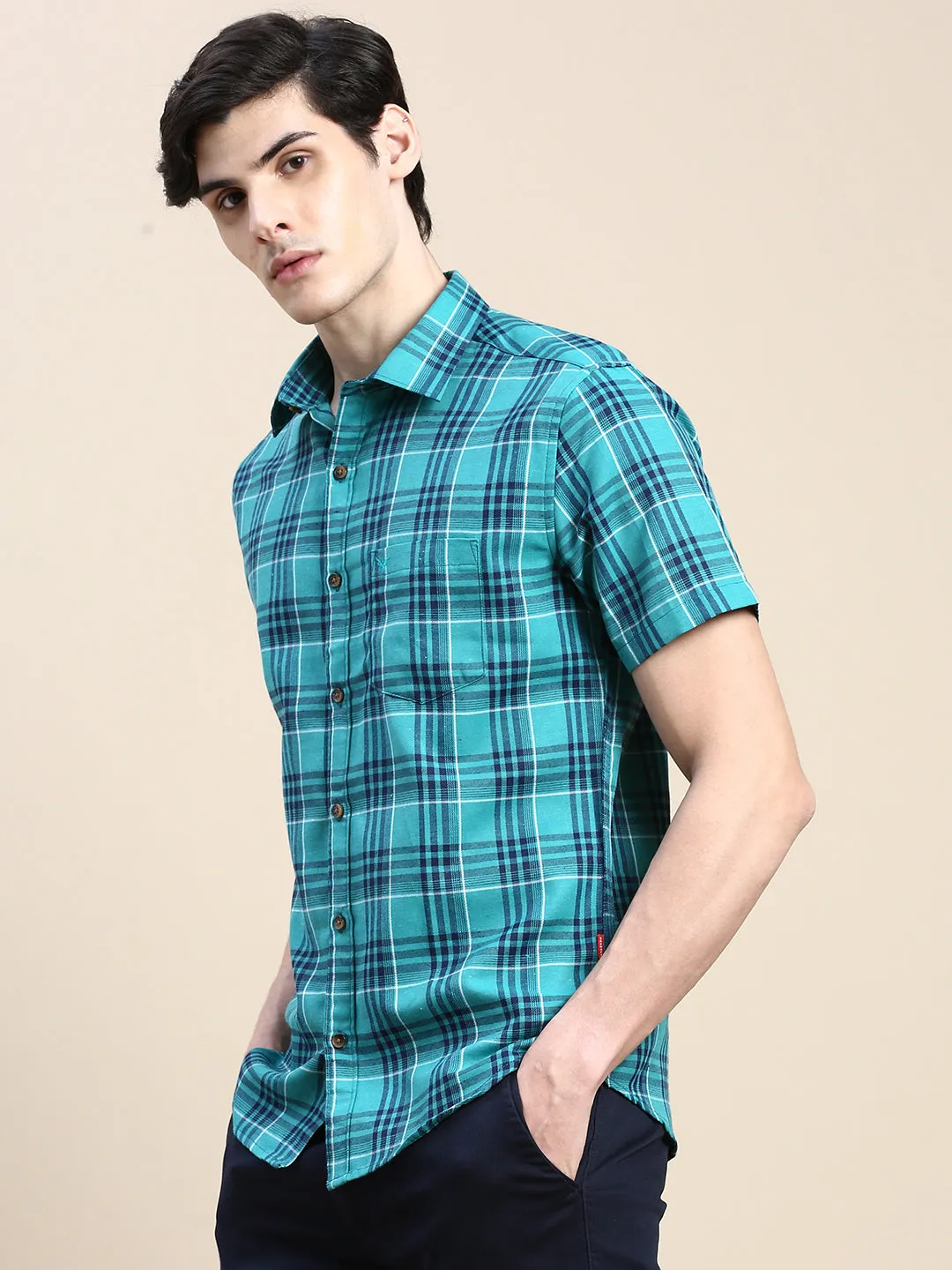 Men Green Standard Slim Fit Checked Spread Collar Cotton Casual Shirt